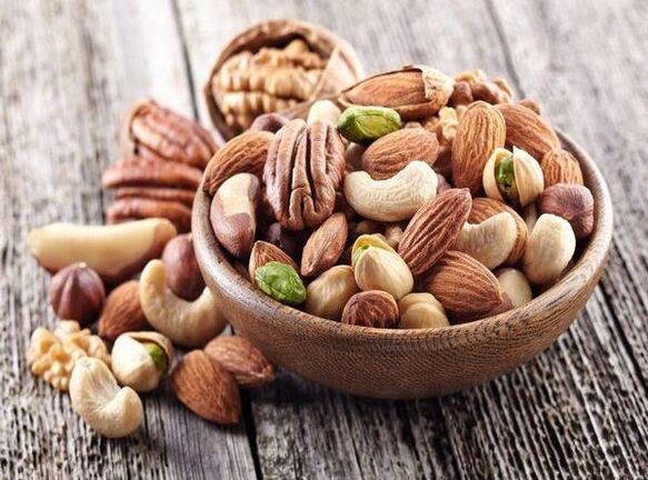 Ang mga Nuts Mapuslanon alang sa Potency